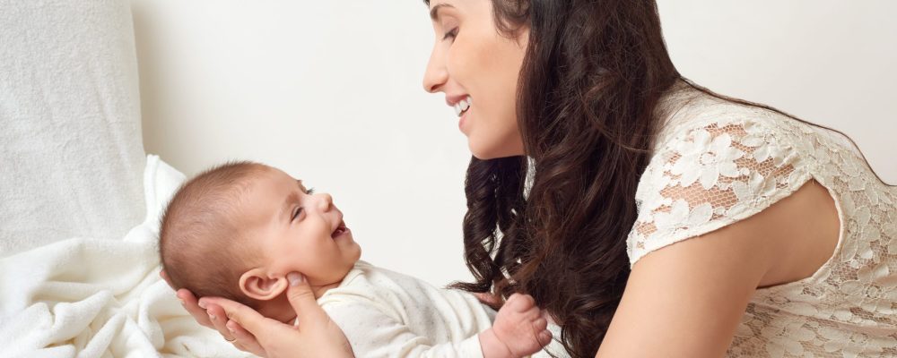 How to teach baby happiness or communication with a baby in early days